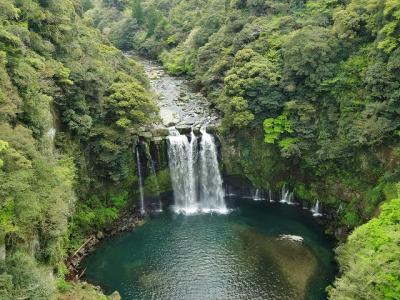 登るのは大変だけど神川大橋から望む神川大滝は絶景！