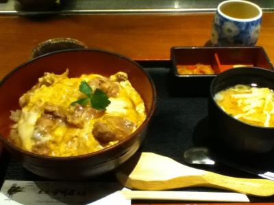 美味しい親子丼をどうぞ！