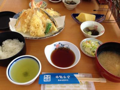 北茨城の市場食堂でランチ