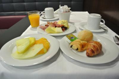 カフェオレが美味しかった。