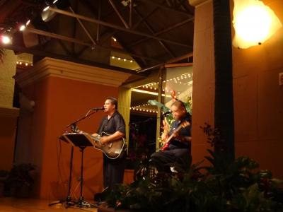 ブルーハワイ発祥のバー