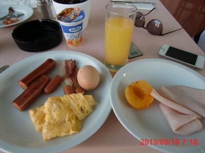 朝食