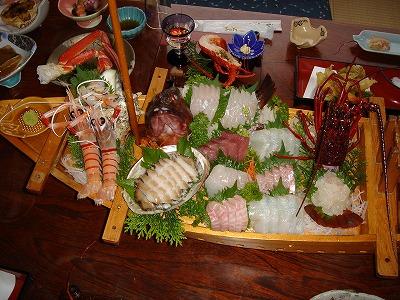 雲見温泉　網元　温泉民宿　出見世