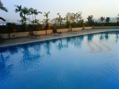 ホテルのプール