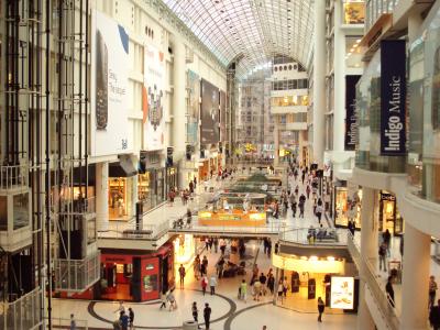 トロントで買い物するなら