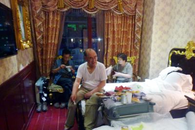 一見豪華風に見えるが・・・