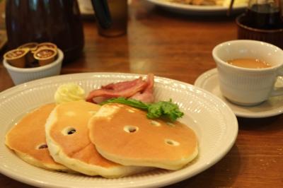 アメリカンな雰囲気のお店です