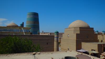 屋上からの眺望。カルタ・ミナル（未完成のミナレット）方面