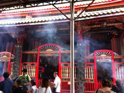 参拝方法を予習した方が御利益ありそうです。