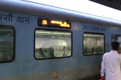 デリーからジャイプールへ