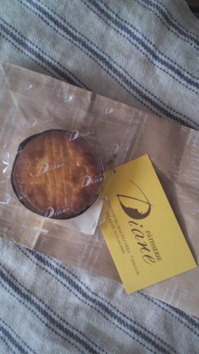 ケーキと焼き菓子、そしてパンも