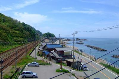 海の眺めがいい 海岸線沿い 桑川駅すぐ 「道の駅 笹川流れ」