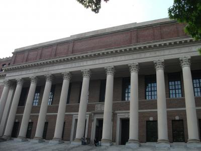 広大なキャンパスをお散歩できます