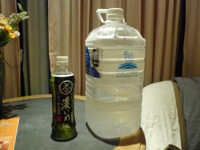 スクンビット通り沿いにある使い勝手のいいスーパー