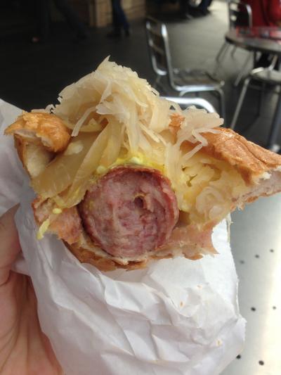 ホットドックと＄1ドーナツを食べよう！