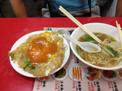 ごちゃっと感を楽しめる観光夜市