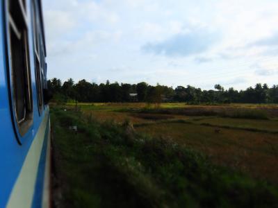 コロンボフォート・アヌラーダプラの鉄道移動はダイナミック！