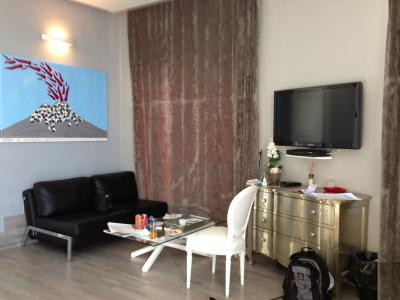 高級感はないけど、室内はそれなりにオシャレ。