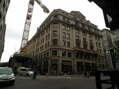 フロントはビルの６階に有ります。