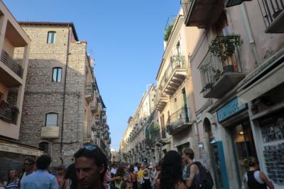 メインストリートの中央にあるのでとても便利です