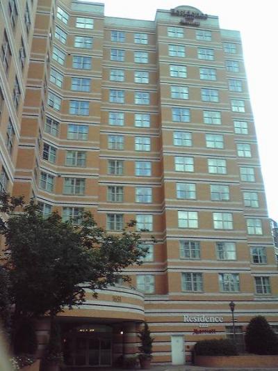 朝食付き、Rosslyn駅にも近く、DCのホテルよりお得