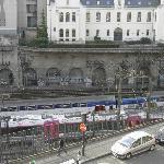 周辺は治安悪し