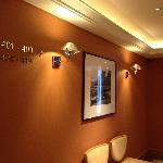 中はモダンです