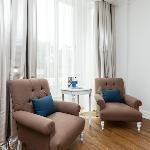 部屋はきれいで広い