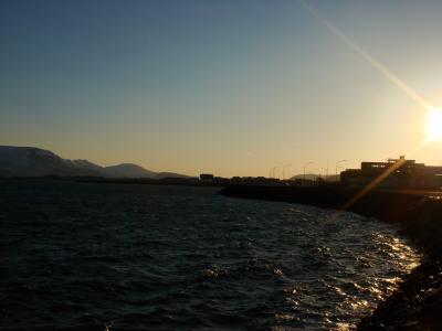 ホテル前の眺望（レイキャビク中心部方向）