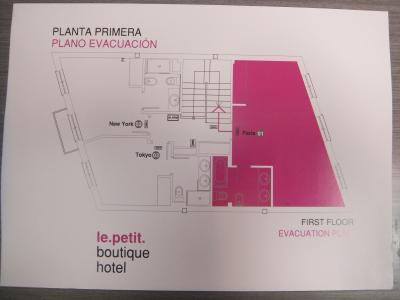 Paris　というお部屋。部屋はすべて都市名がついてます