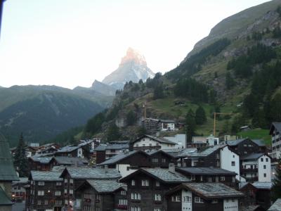 朝焼けが綺麗でした。