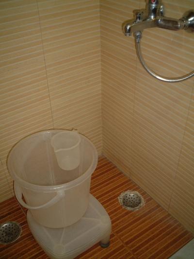 何故かバケツがありました。