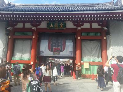 残念ながら雷門は工事中