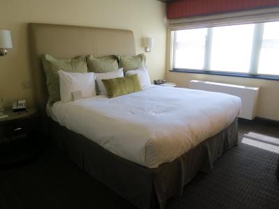 ベッドは大きくて最高です