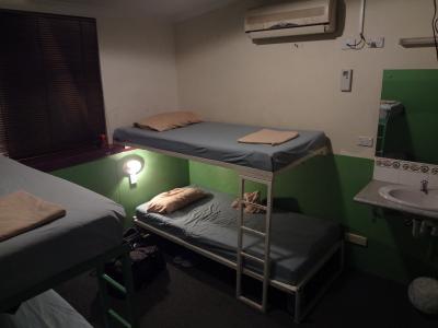 ４人部屋ドミトリー