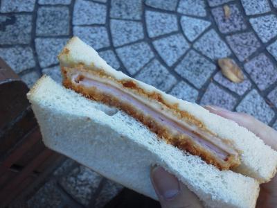 人柄もコロッケも温かい