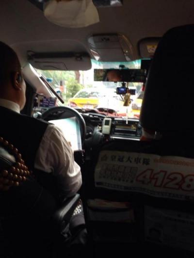 タクシーは安いですね