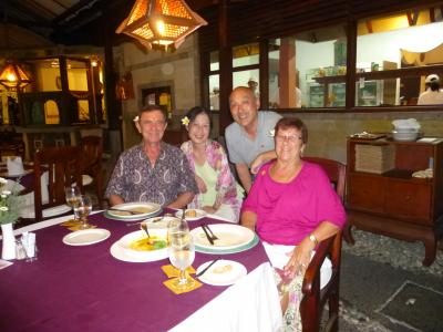 オーナー夫妻と