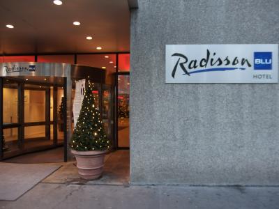 クリスマスの飾りつけ