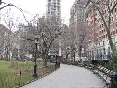 大人気ハンバーガーを食べながら、四季を感じ取れる公園