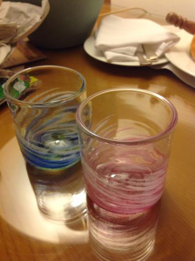 琉球グラス体験を楽しめます．