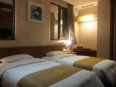 小上がりにローベッドのツイン