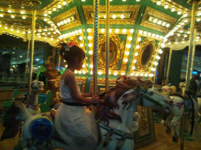 子供たち！天気が悪くても楽しいよ