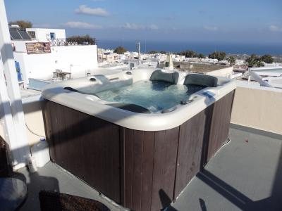 3階(半屋上)にはこんなジャグジーもある。