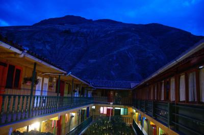 アンデス山脈に抱かれたホテル