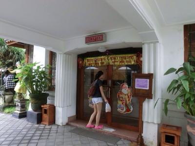 現在のロビー入り口