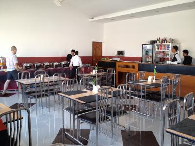 朝食レストラン