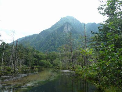 上高地の喧騒を逃れて