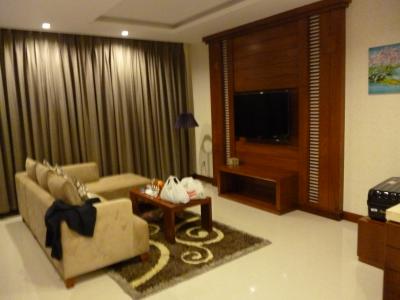 室内。荷物が散らかっててスミマセン。