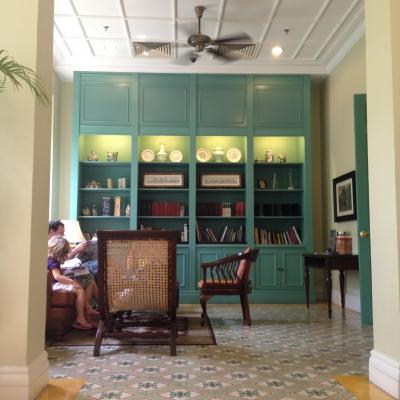 コロニアル調の居心地の良いホテル